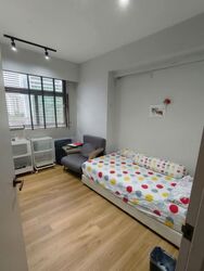 Tampines North Drive 1 (Tampines), Multi Generation #636015351